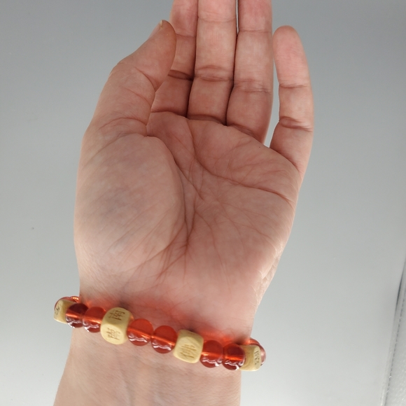 Chinese Beaded Bracelet and Earring Set - Picture 8 of 10